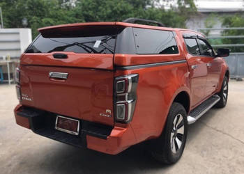Zabudowa paki Hardtop Isuzu D-Max 2020+ Szyby uchylne
