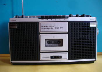 Radiomagnetofon NORDMENDE TRANSCORDER 881 ST