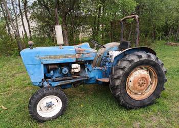 Ford 2000