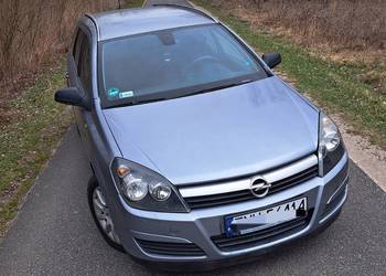 Sprzedam B.ładnego Opla Astra H 1.7 diesel 2005r