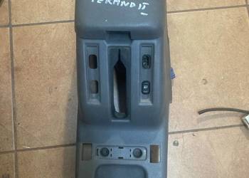 terrano 2 PODŁOKIETNIK