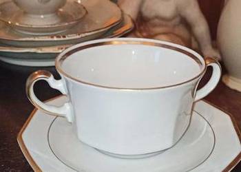 Bulionówka Capitol.Form und Desing Exclusiv Bulionówka Capitol.Form und Desing Exclusiv