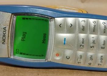 NOKIA 1100 RH-18 bez simlocka + Ładowarka