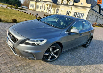 Volvo V40 2.0T2 navi FULL LED R-DESIGN chromy II (2012-)