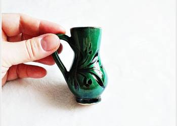 Mały wazonik / dzbanuszek 7,5cm motyw ludowy Niemcy lat 60'