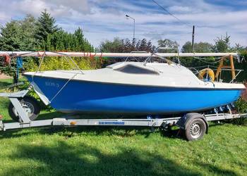 ŁÓDŹ ŻAGLOWA KLEPPER TRAVELLER 21