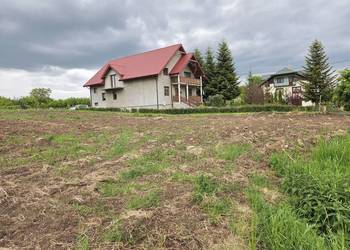 Działka z warunkami zabudowy o powierzchni 4400 m2-Mirkowice