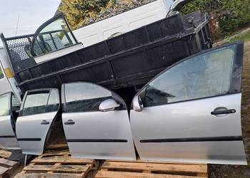 Volkswagen Golf V HB 5D maska drzwi klapa bagażnika kod lakieru LA7W i inne