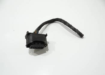 KOSTKA WTYCZKA LAMPY PRZÓD BMW E60 LCI H7 (4570597)