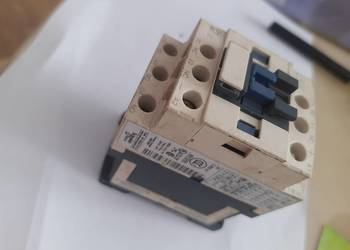 Stycznik Schneider CAD 32 ED