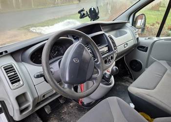 Renault trafic 2,0d 2013 rok