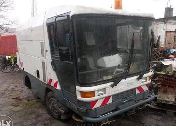 Zamiatarka Czyszczarka ulic sprzęr komunalny RAVO