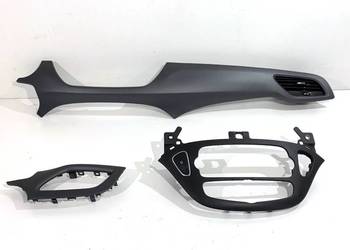 LISTWY DEKOR OPEL CORSA E 13391249 Hatchback WYKOŃCZENIE