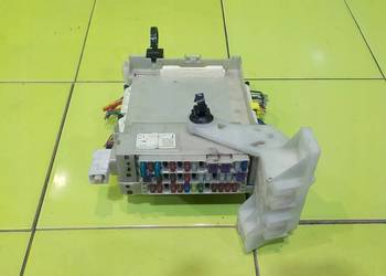 TOYOTA PRIUS III 1.8 VVTI 10r 5D skrzynka bezpiecznikow 82730-47440-A