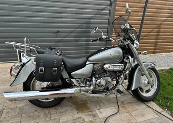 Hyosung Aquila 125