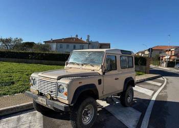 LAND ROVER DEFENDER 4x4 1990r.