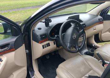 Toyota Avansis 2,2 D-CAT full opcja