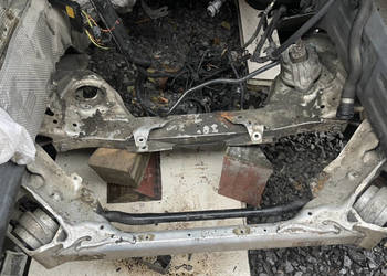 Przednie Zawieszenie / Wózek / Sanki wraz z Drążkiem i Poduszkami BMW 1 e87
