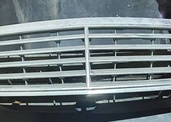 Mercedes W203 270 2.7CDI A 203 880 02 23 Grill Maski Przedniej