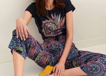 granatowy t-shirt z nadrukiem Top Secret