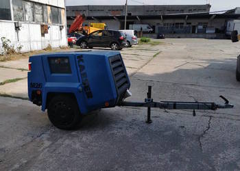Kompresor Śrubowy spalinowy  Kaeser M26