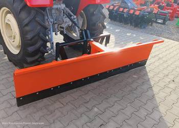 Pług prosty jednolity do odśnieżania do ciągnika TUZ hydrauliczny AGROSTAL