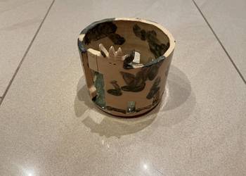 Osłonka Ceramiczna Krówka na Butelke , Sygnowana