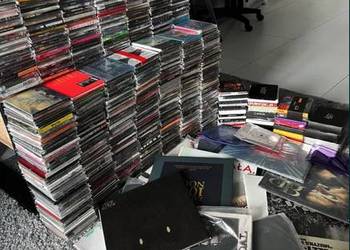 Płyty CD/VINYLe z polskim rapem (autografy, folie) ponad 1000 szt Płyty CD/VINYLe z polskim rapem (autografy, folie) ponad 1000 szt