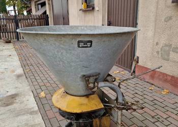 Rozsiewacz Nawozu Agromet Brzeg N012 Lejek