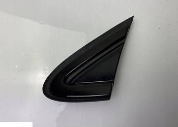 VOLVO V40 MASKOWNICA BŁOTNIKA LEWA TRÓJKĄT