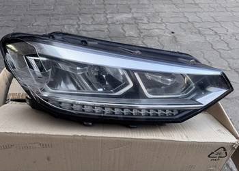 VW Touran 2023 reflektor prawy