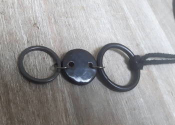 Naszyjnik ceramiczny ręcznie wykonany. Naszyjnik ceramiczny ręcznie wykonany.