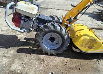 Pasquali XB 40 z silnikiem Honda GX 340 / GX 390