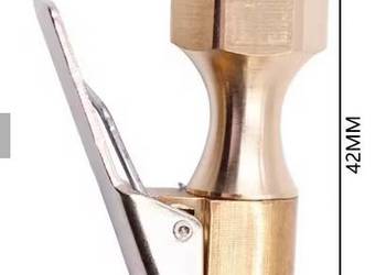 Zacisk końcówka pompki kompresora samochodowy AV 17mm