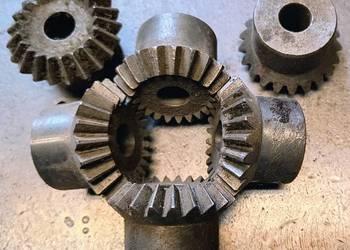 Kółka zębate stożkowe 90 stopni.