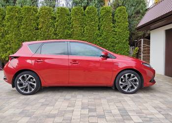 Toyota Auris 1,8 Hybrid Salon Polska