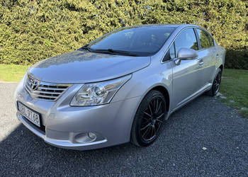 Toyota Avensis 1.8 147KM Klima 18" Zadbany III (2009-)