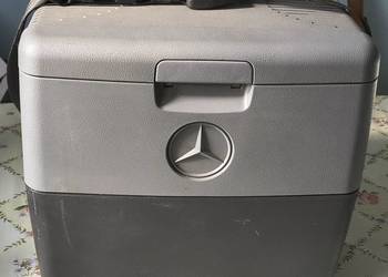 LODÓWKA PRZENOŚNA COOL BOX MERCEDES VITO SPRINTER