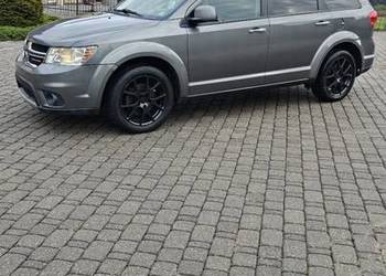 Dodge Journey 3.6 L 283KM 7-osób 2013 r.