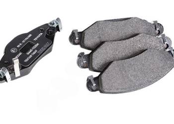 TOYOTA Yaris Oryginal klocki hamulcowe przod 04465-YZZEM OE