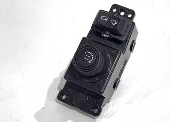 PRZEŁĄCZNIK REGULACJI LUSTEREK SSANGYONG TORRES 299139575 WŁĄCZNIK
