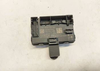 Porsche Taycan GTS 9J1 2023r Moduł sterownik drzwi przód prawy 4M0959793N