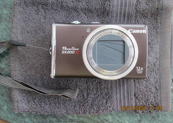 CANON SX200 is