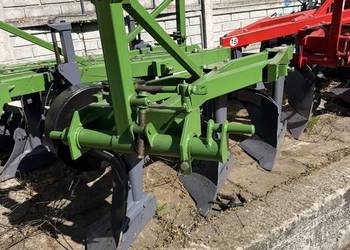 Praktyczny pług zagonowy podwyższany zrywalny DEMAROL 3 skibowy