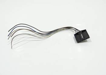 KOSTKA LAMPY TYŁ W BŁOTNIK BMW E61 (4614410) KOSTKA LAMPY TYŁ W BŁOTNIK BMW E61 (4614410)