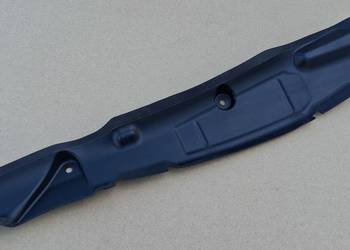 AUDI A4 B9 LIFT OSŁONA WYGŁUSZENIE BŁOTNIKA PRAWY PRZÓD 8W0821112A