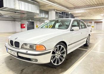 BMW E39 540I.4.4 V8.Stan bardzo dobry!