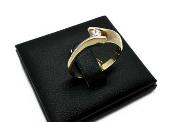 Złoty Pierścionek pr 585 3,09g R19