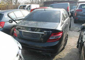 Mercedes C 63 AMG W204 (2007-2014)