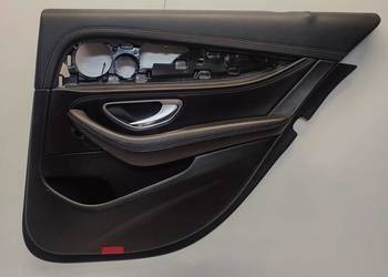 MERCEDES W213 BOCZEK DRZWI PRAWY TYŁ A2137307805